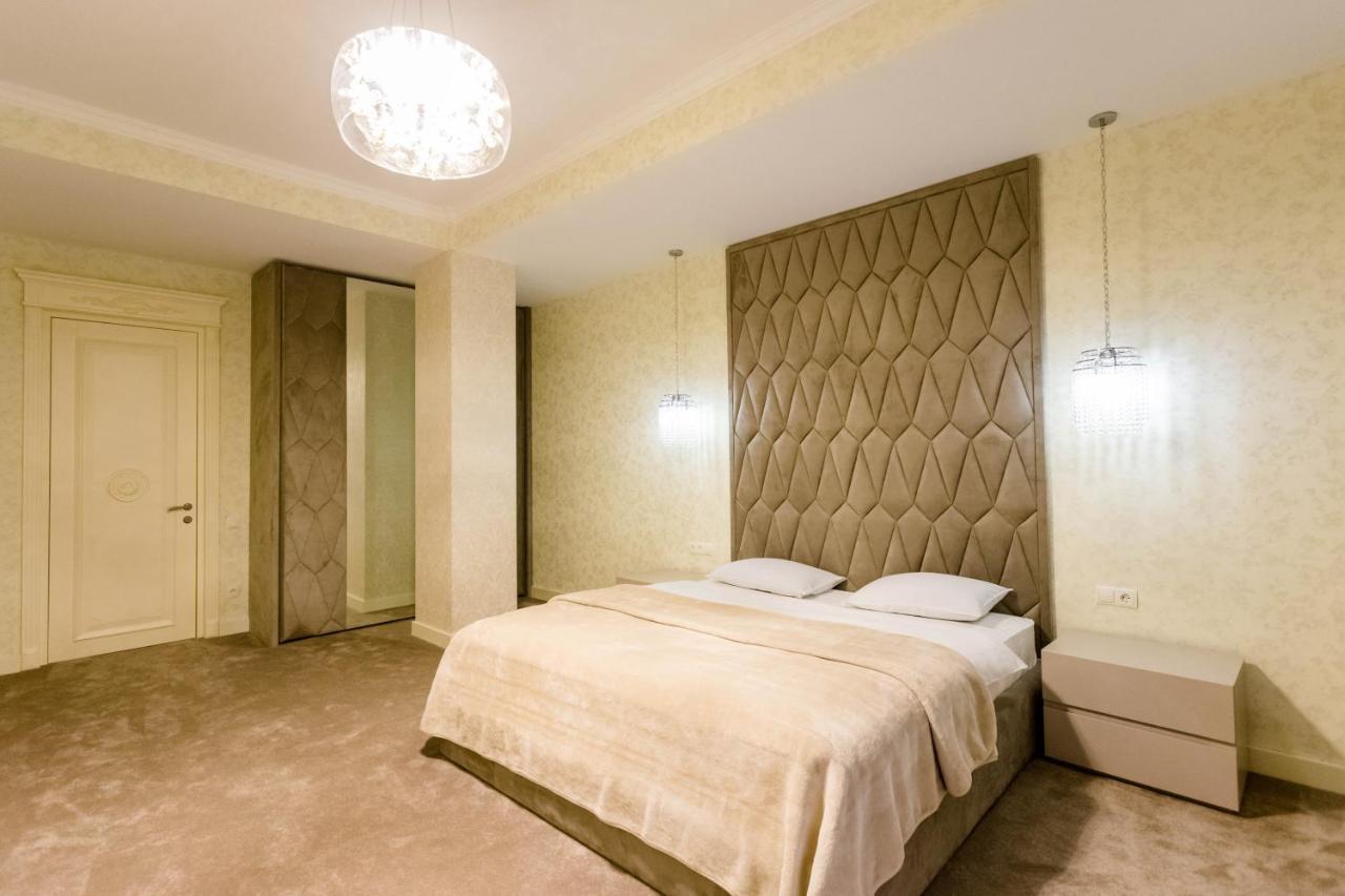 Rustaveli Residence I Tbilisi ภายนอก รูปภาพ