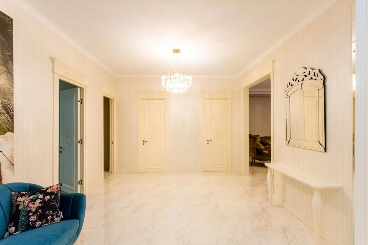 Rustaveli Residence I Tbilisi ภายนอก รูปภาพ