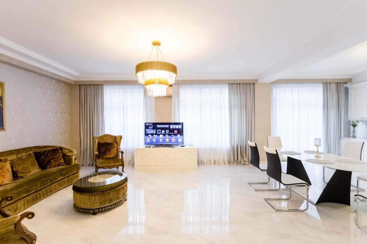Rustaveli Residence I Tbilisi ภายนอก รูปภาพ