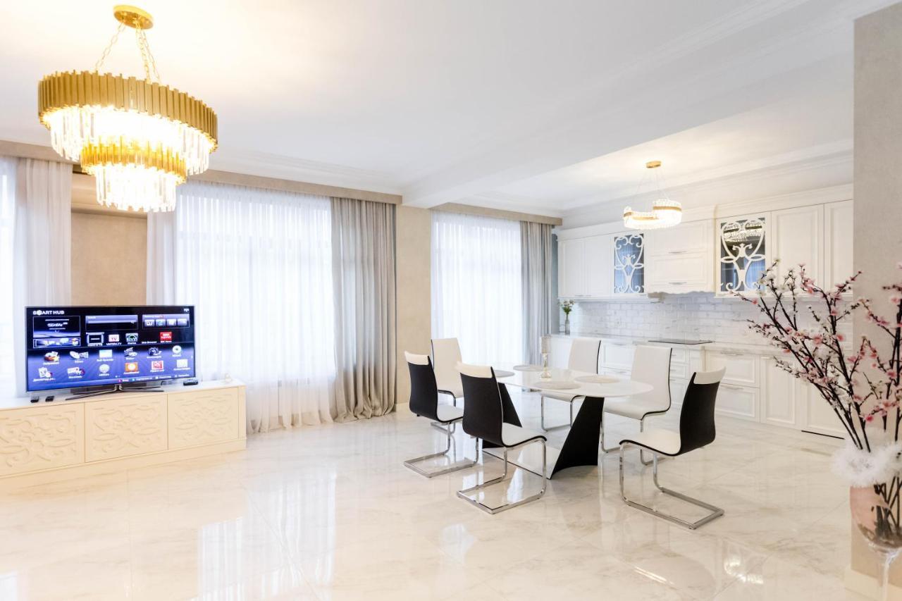 Rustaveli Residence I Tbilisi ภายนอก รูปภาพ